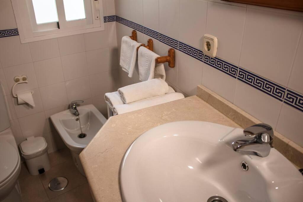 Apartamento Fernando Colon En Casco Historico กอร์โดบา ภายนอก รูปภาพ