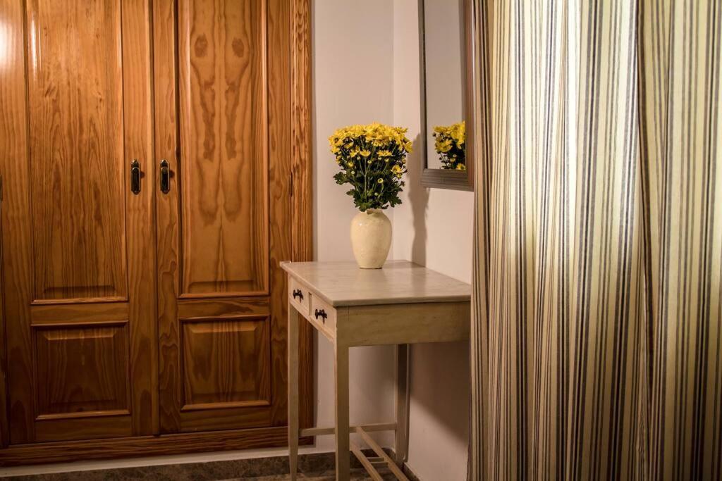 Apartamento Fernando Colon En Casco Historico กอร์โดบา ภายนอก รูปภาพ